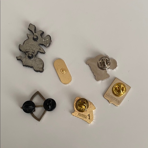 UO Ban.do Bundle of 6 Enamel Vintage Pins - Picture 2 of 2